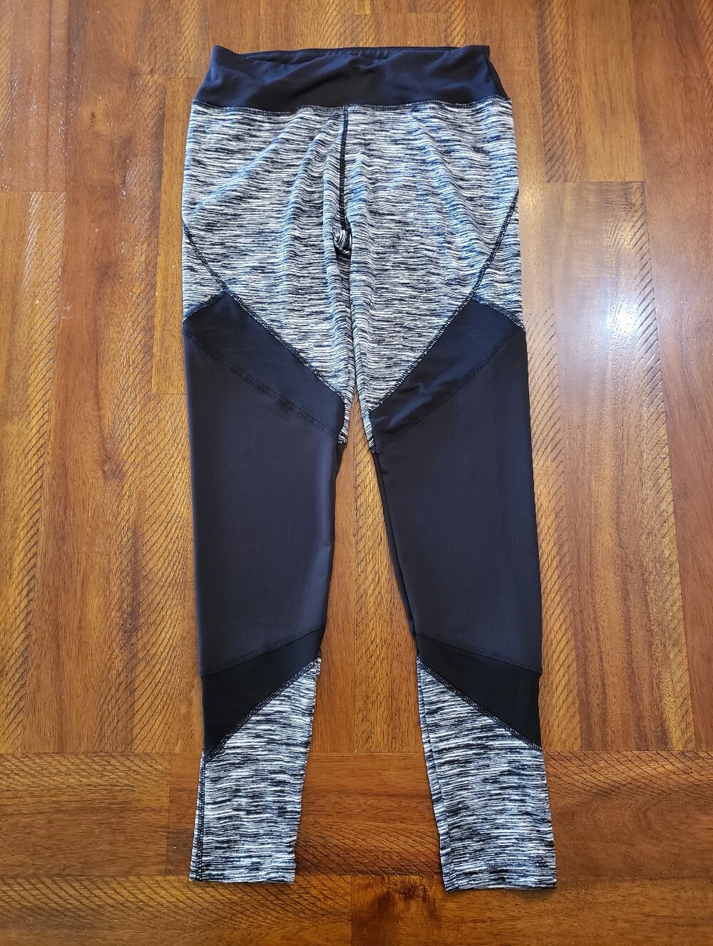 Hot Kiss Leggings